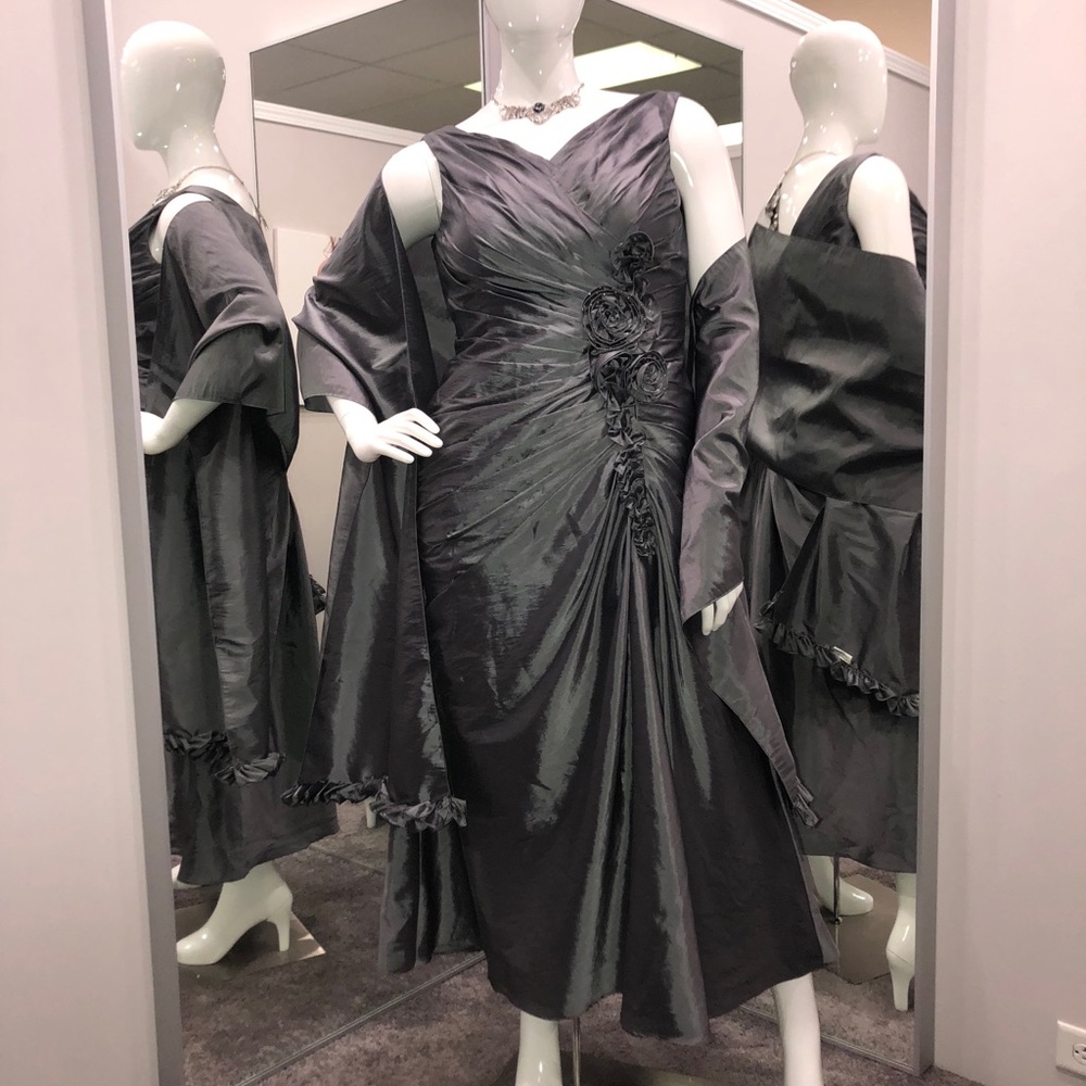 Mother of the Bride/Groom dress, evening gown